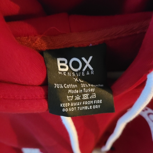 BOX Menswear Classic Hoodie- Dark Red - Picture 2 of 2